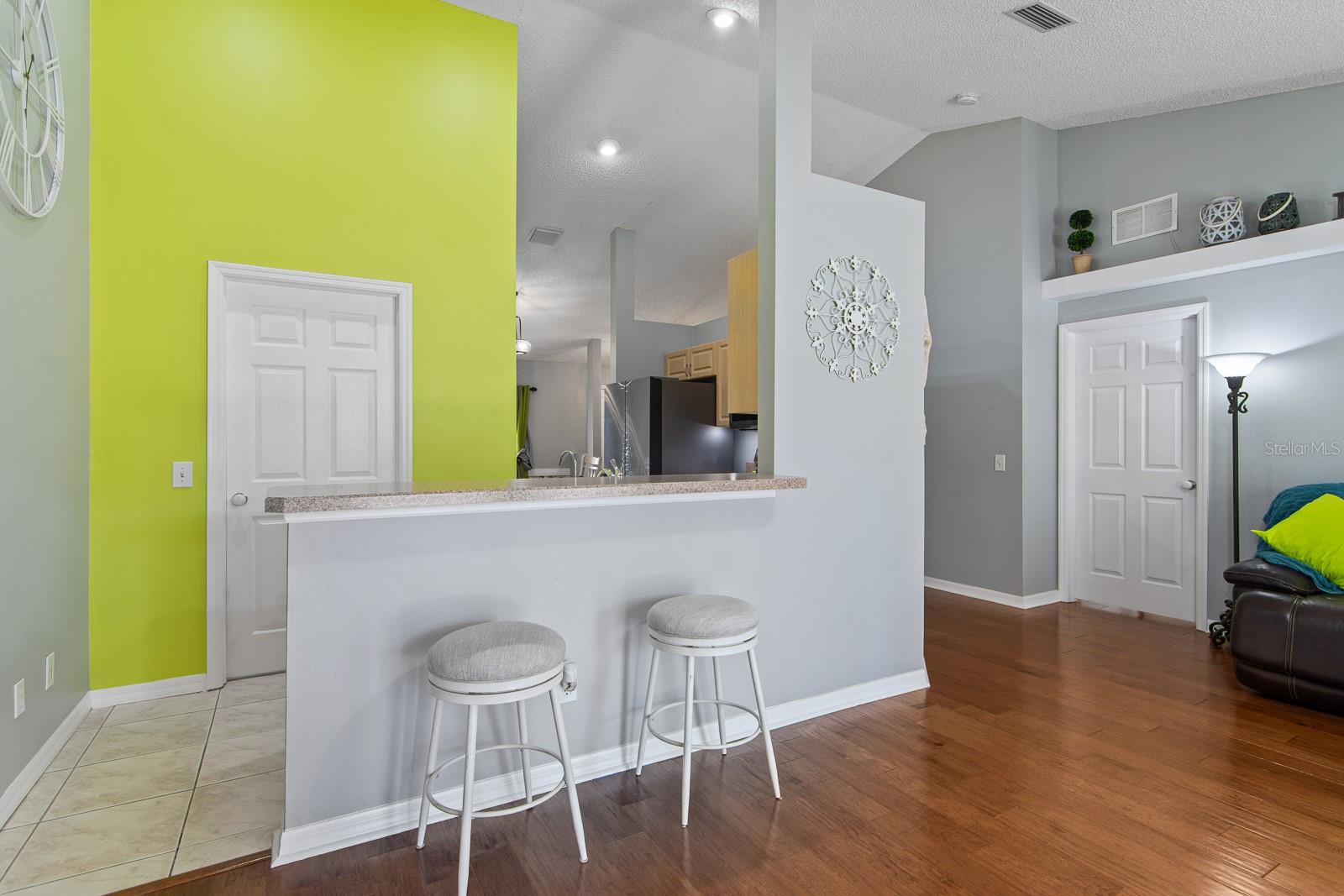 OAKMOUNT SUB - Residential