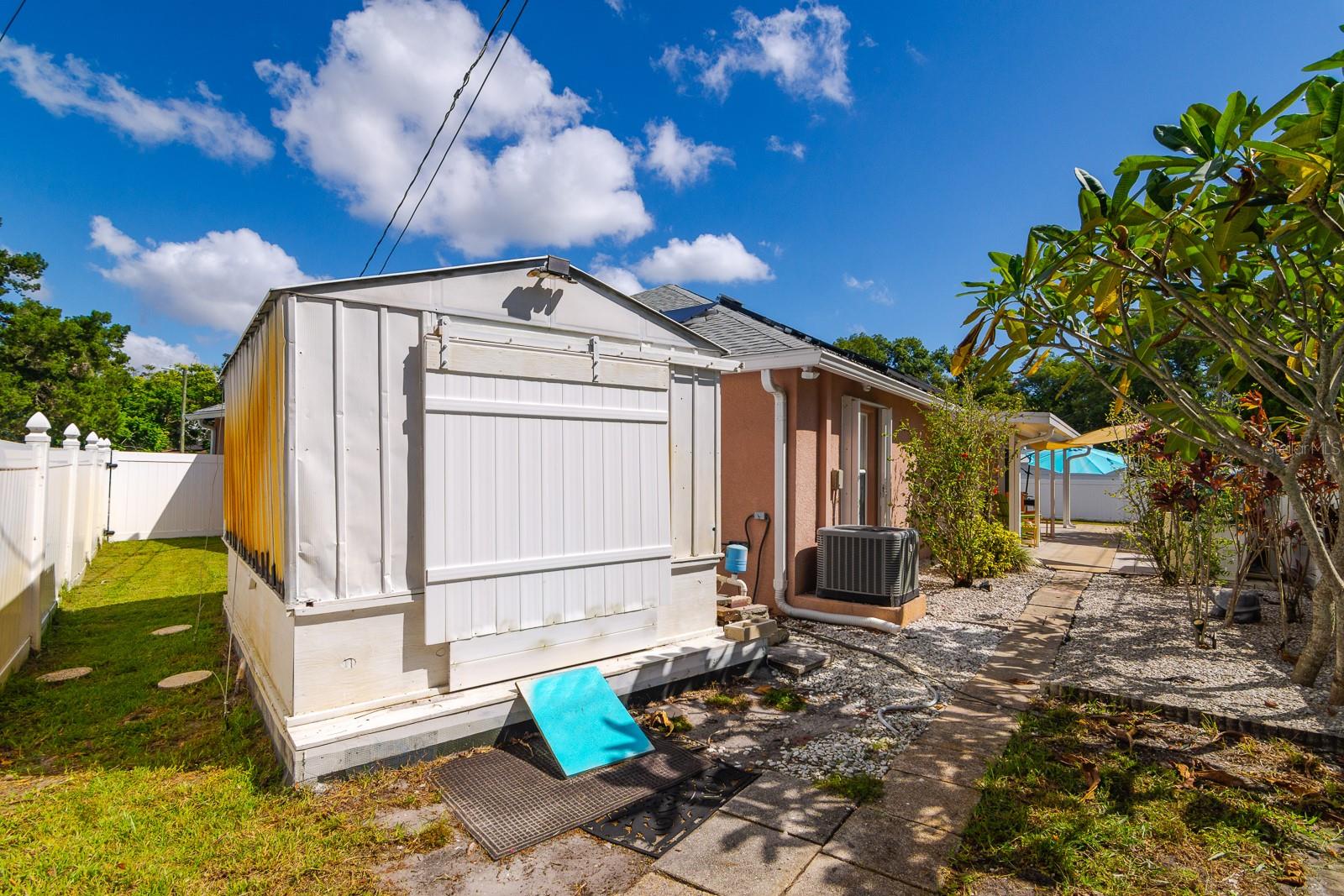 OAKMOUNT SUB - Residential