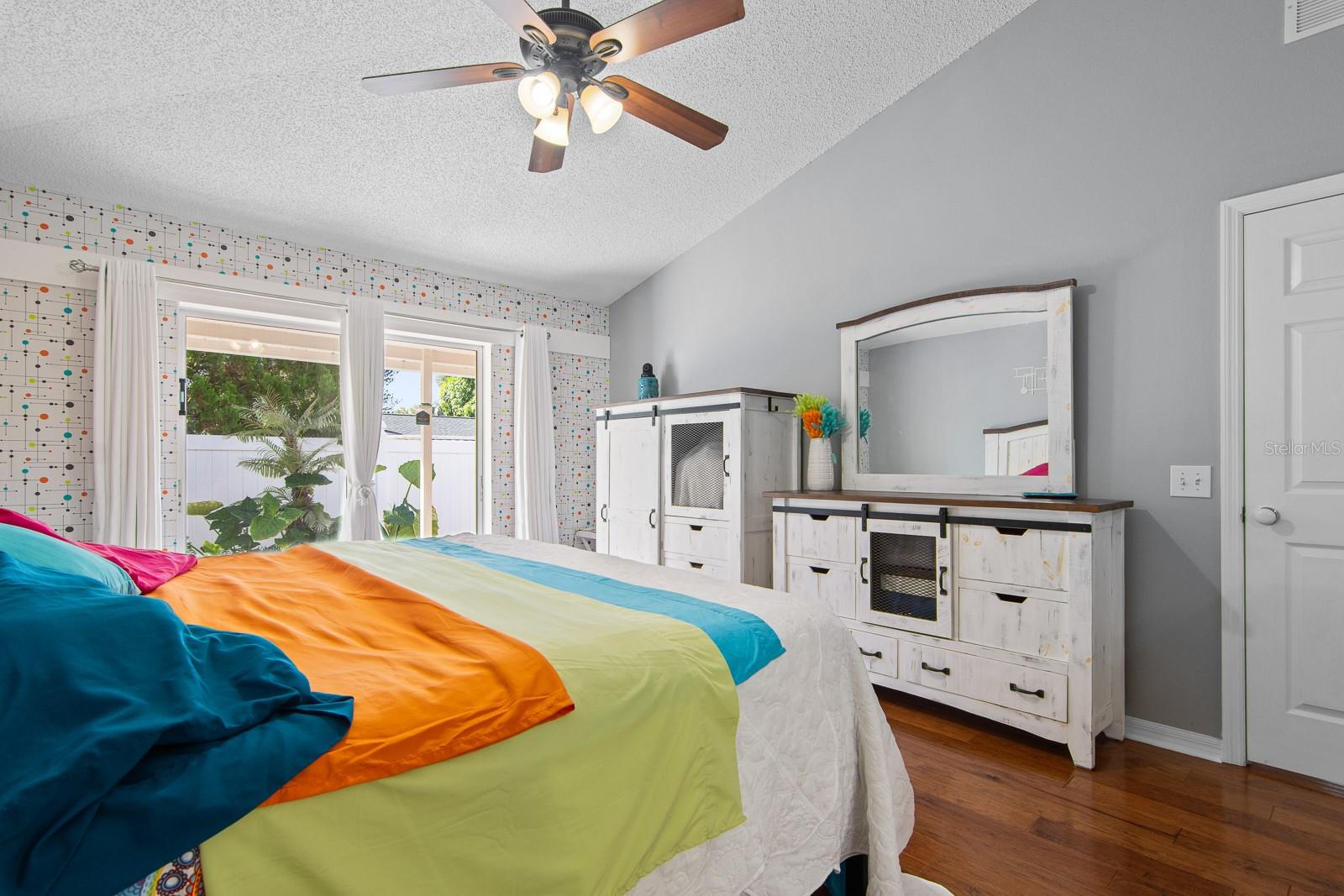 OAKMOUNT SUB - Residential