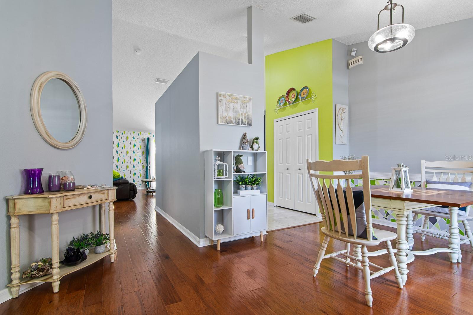 OAKMOUNT SUB - Residential