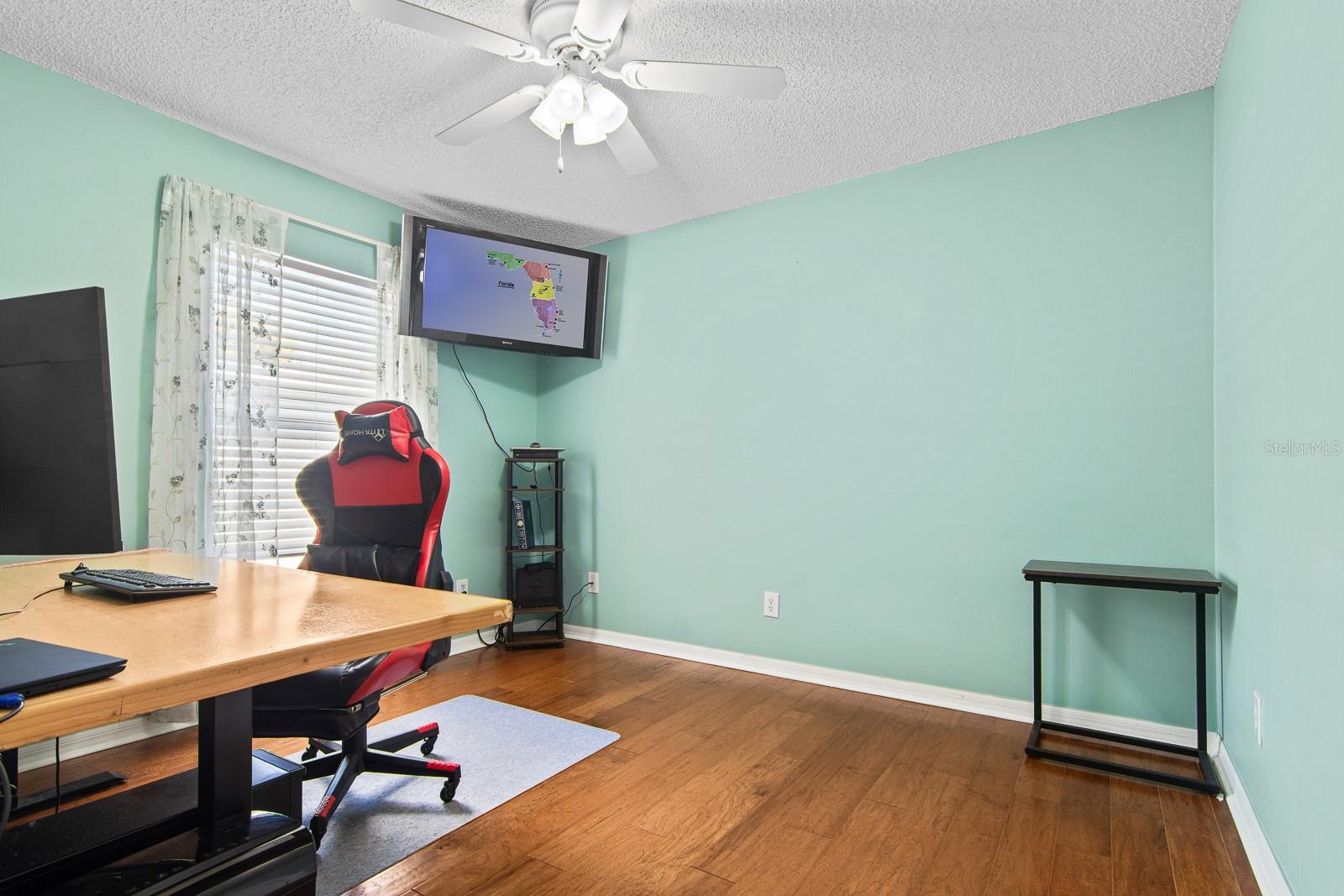 OAKMOUNT SUB - Residential