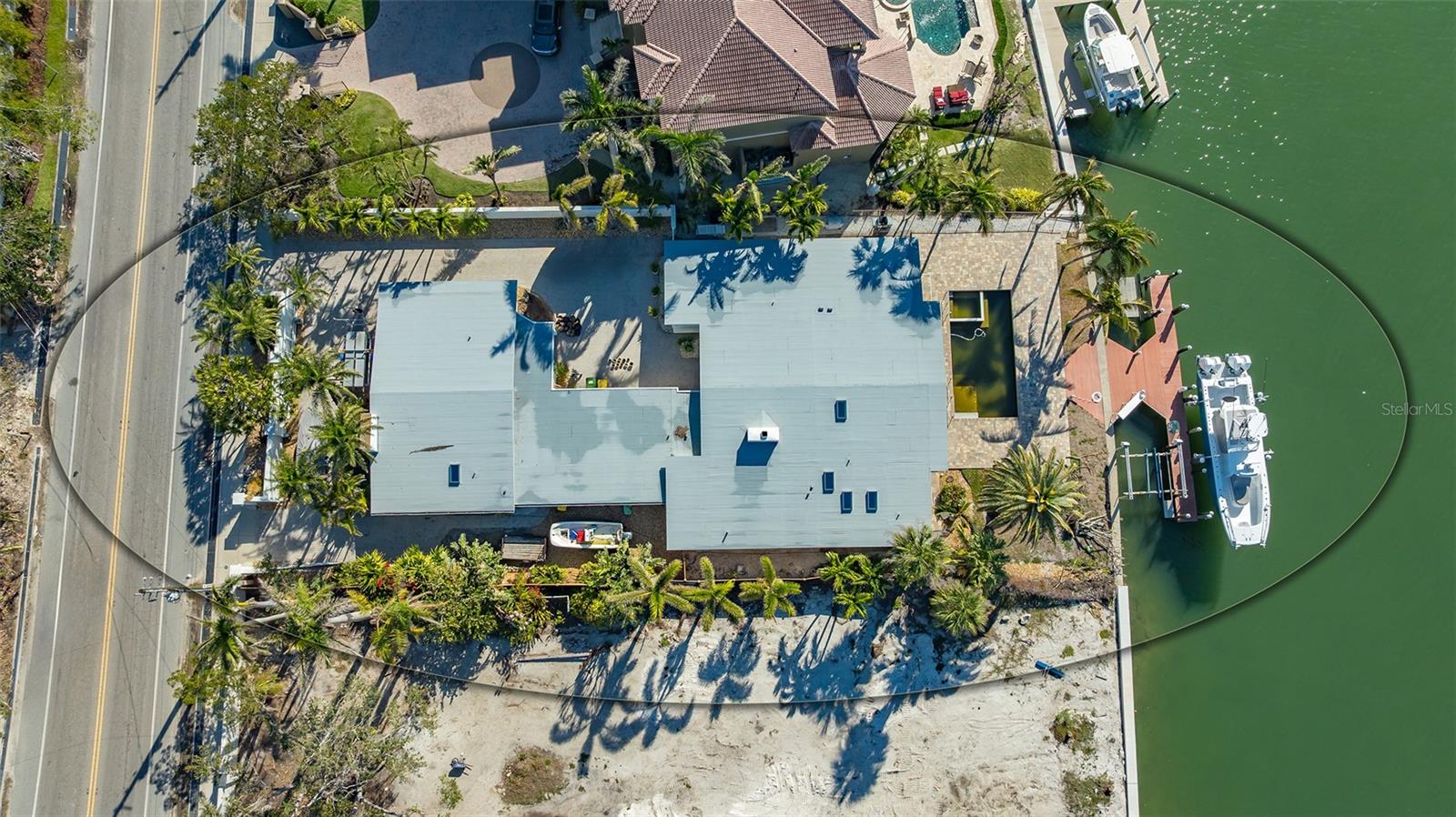 762 SIESTA DRIVE