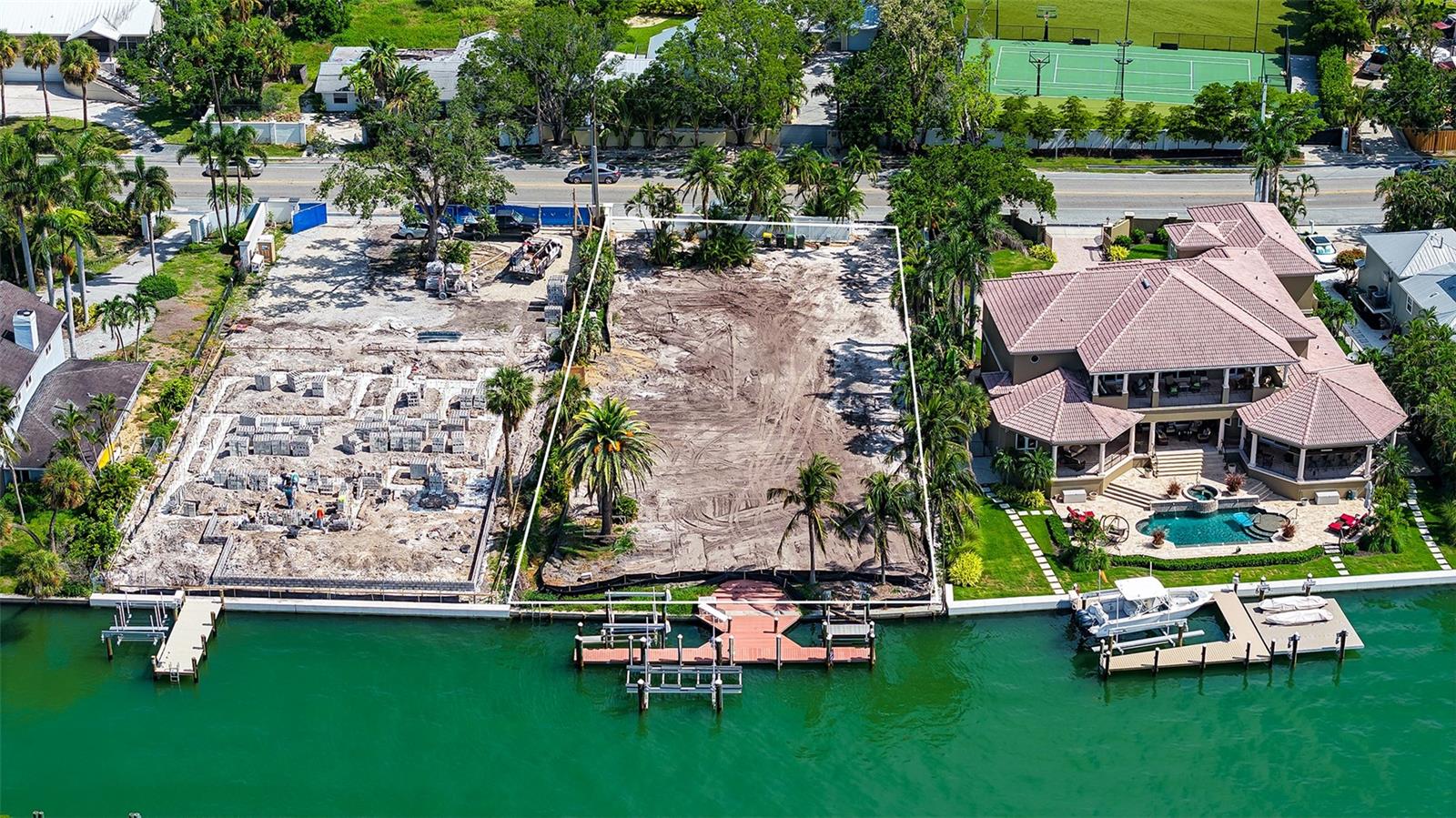 BAY ISLAND SHORES - Land