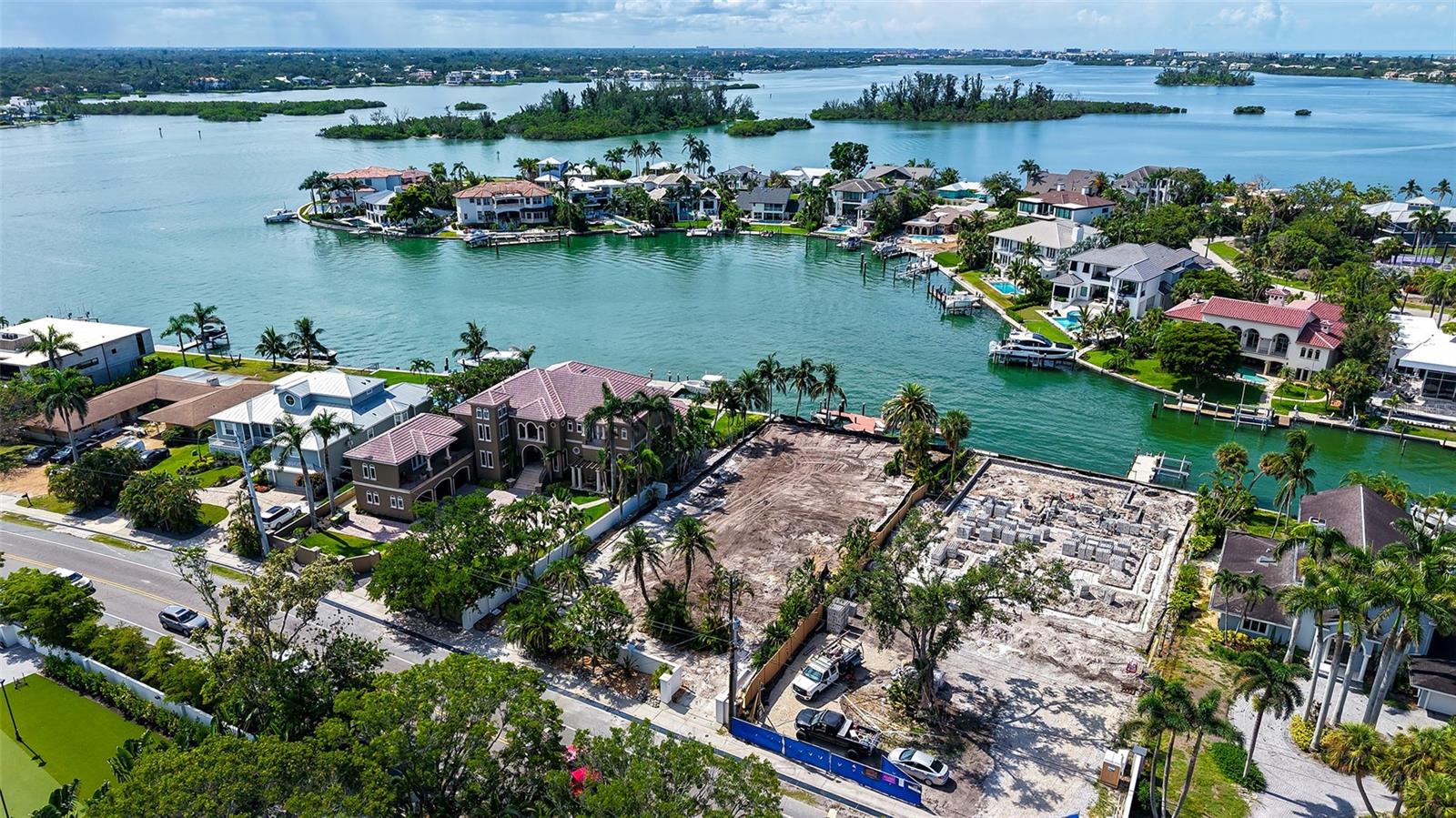 BAY ISLAND SHORES - Land