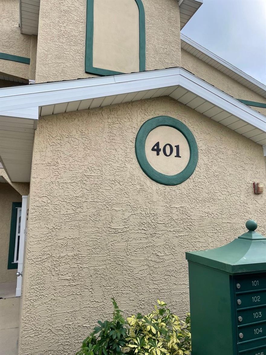 3 BEDROOM, 3 BATH CONDO IN BOUCHELLE ISLAND!
Wide open split floorplan downstairs corner unit.
Plenty of extra windows bring natural light. Unit has a master bedroom and a junior master with it's own bath.
Fresh paint and new tile throughout the unit. Living room and master bedroom open to unit length screen porch.
Community offers 2 swimming pools, a fitness center, clubhouse and tennis courts. Bring your kayak as there is access to the intracoastal waterway. Close to everything NSB has to offer walk to restaurants, bike to the beach and Flagler avenue.
12 month lease. 
Please call Jim at 386-410-9998 to schedule a showing.