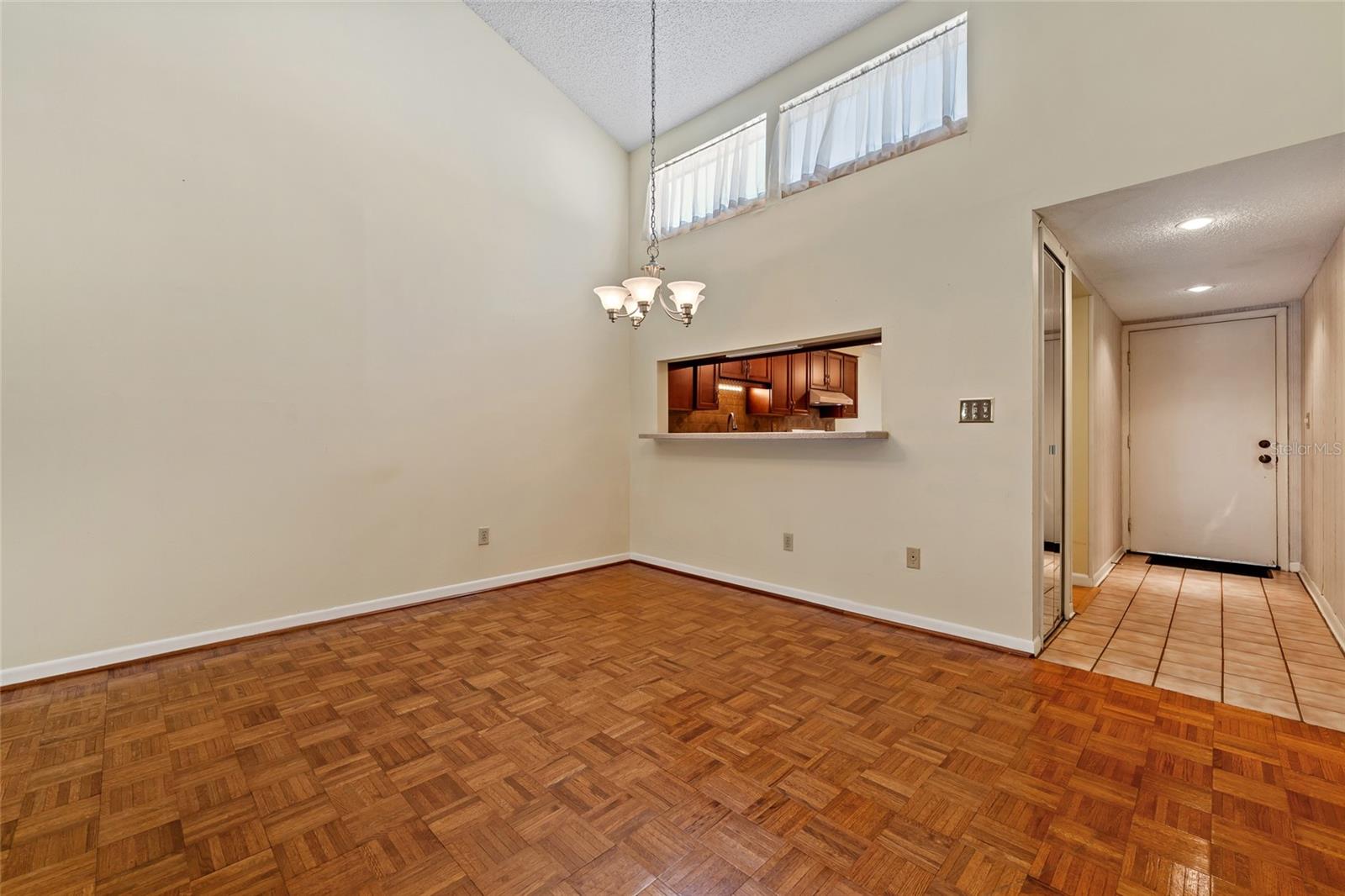 616 WOODRIDGE DRIVE