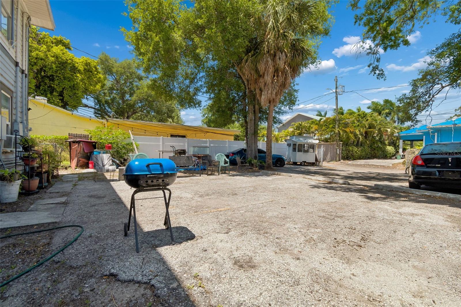 CROMWELL HEIGHTS - Residential Income