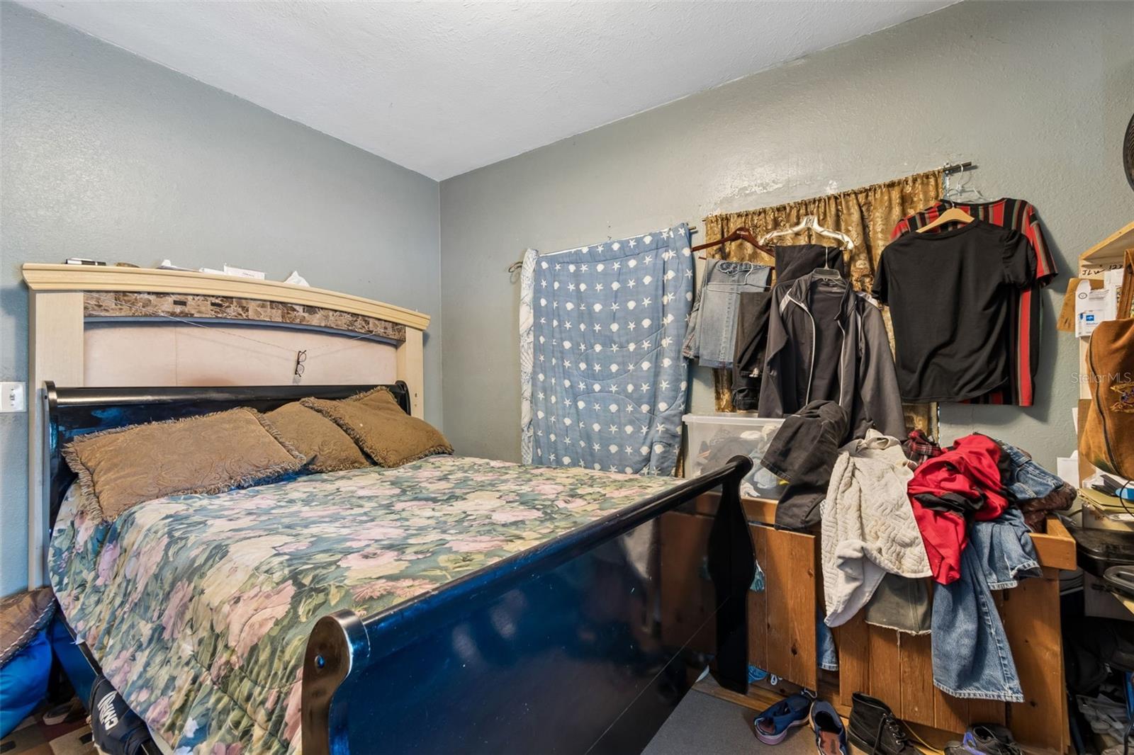 CROMWELL HEIGHTS - Residential Income