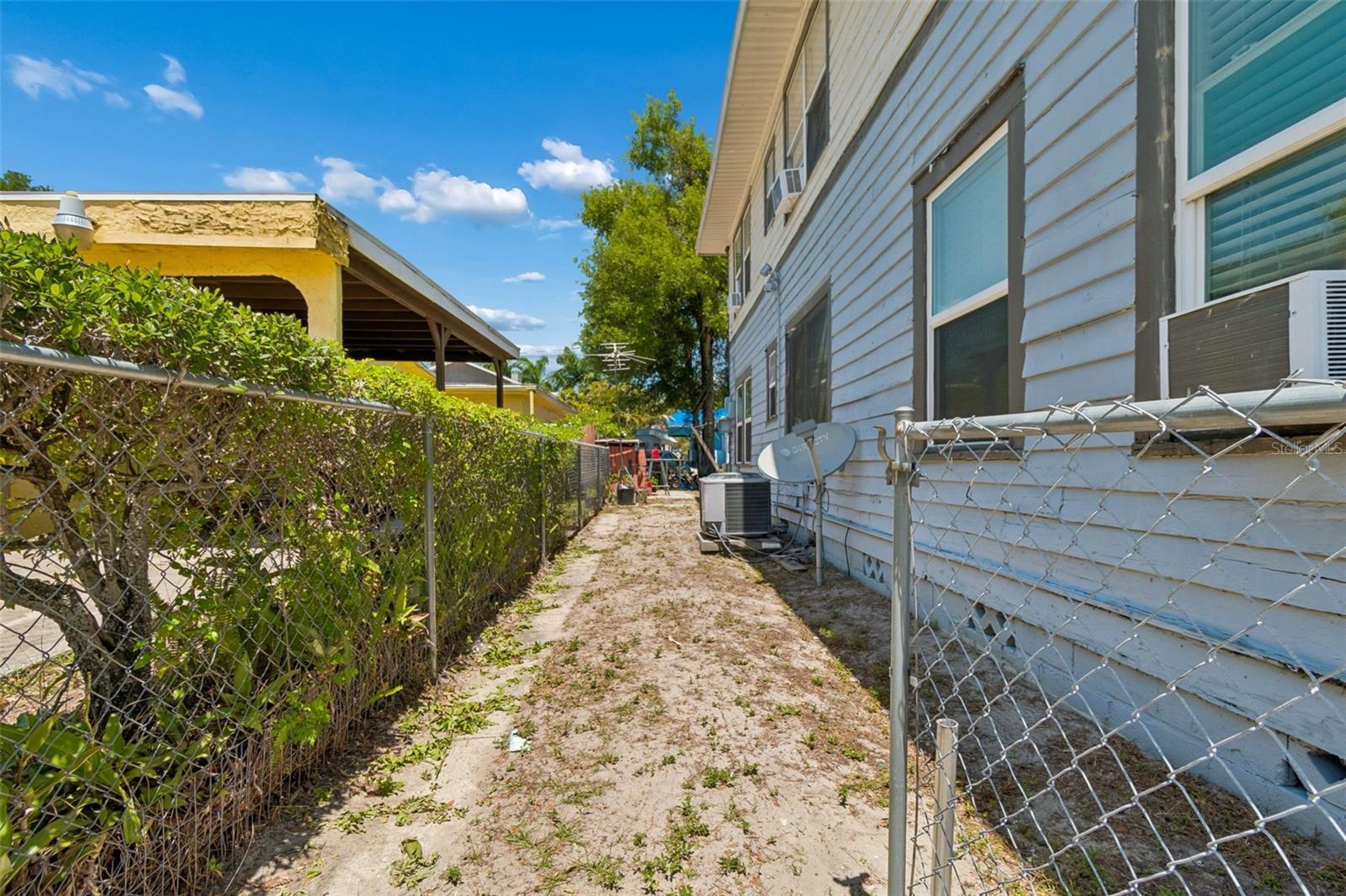 CROMWELL HEIGHTS - Residential Income