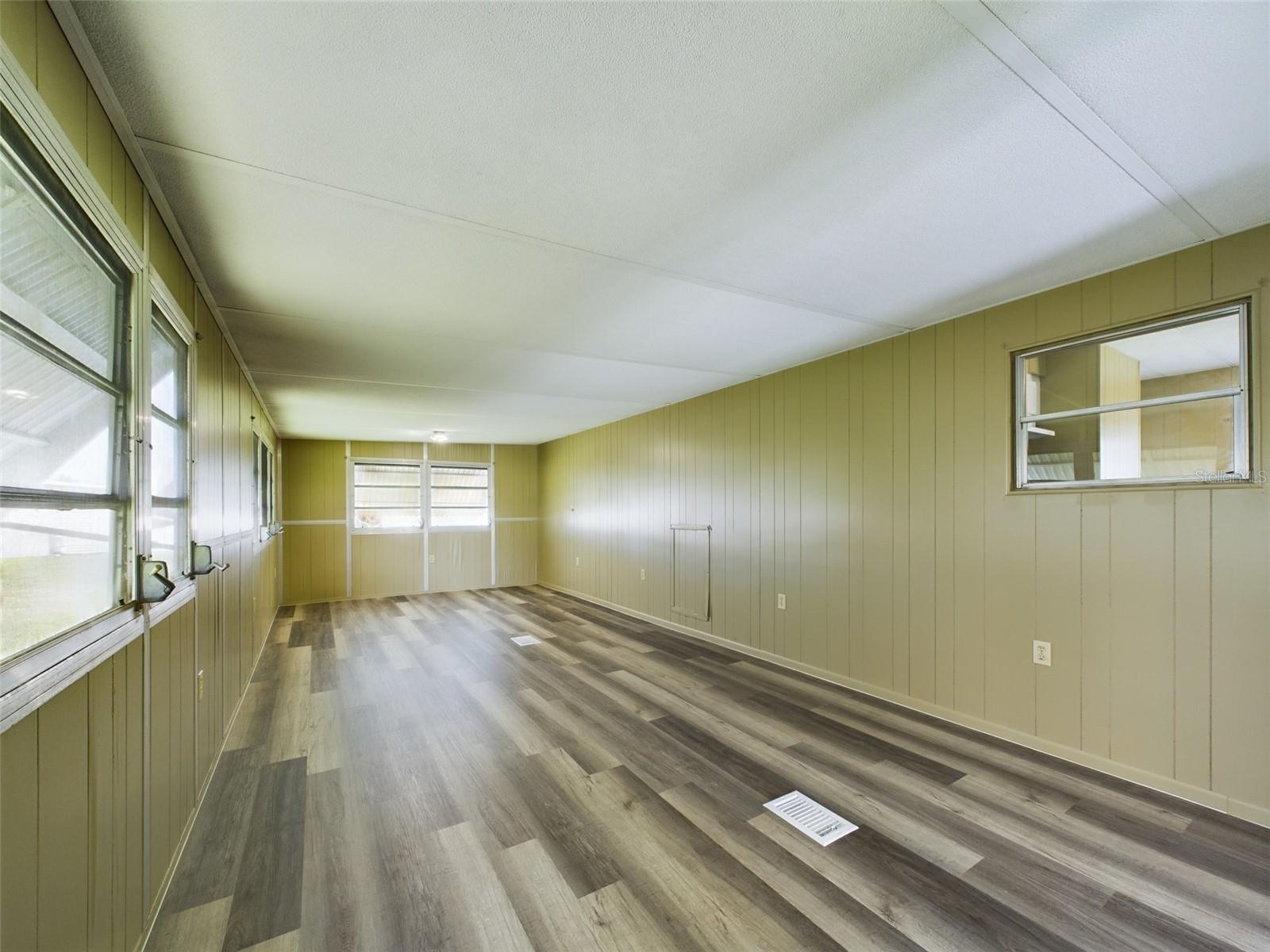 FAIRMOUNT MOBILE ESTATE - Residential