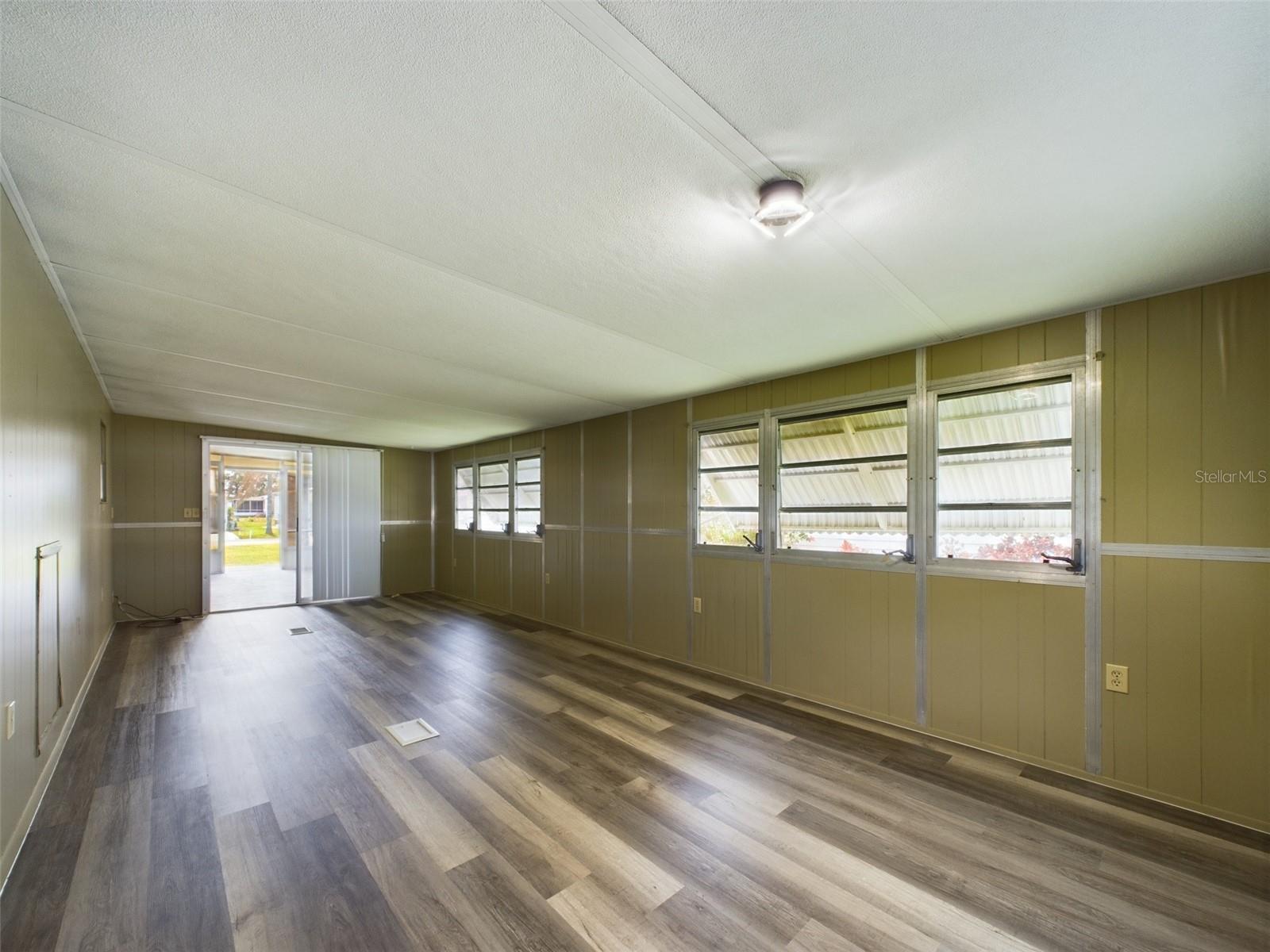 FAIRMOUNT MOBILE ESTATE - Residential