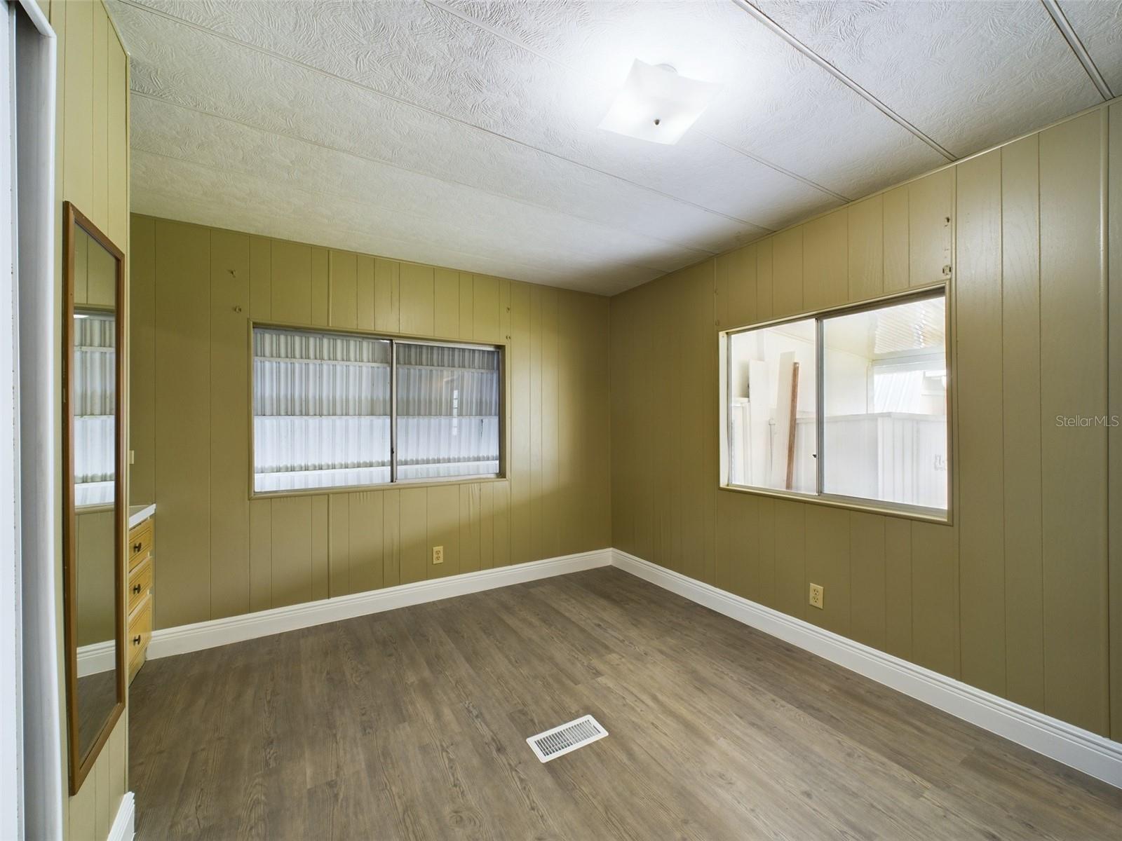 FAIRMOUNT MOBILE ESTATE - Residential