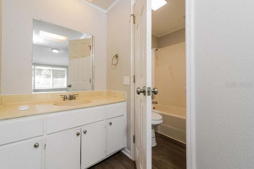 MARTIN PLACE REP - Residential