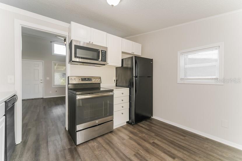 MARTIN PLACE REP - Residential