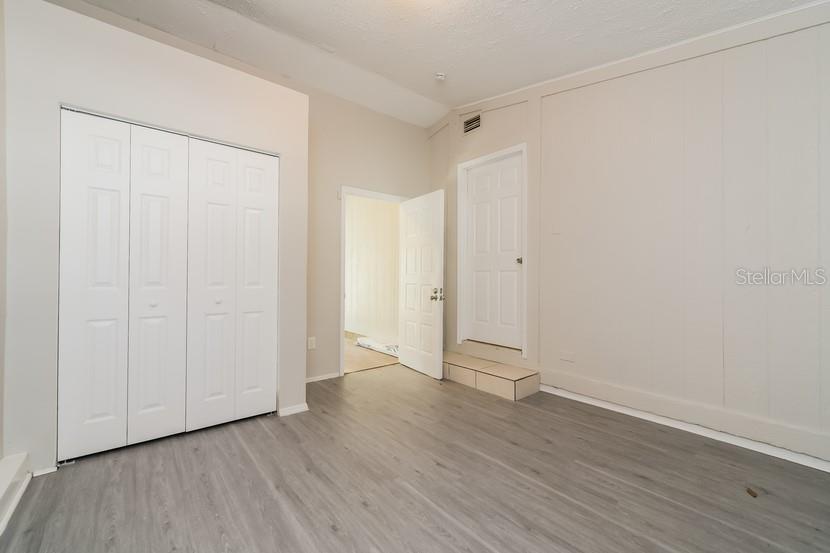 MARTIN PLACE REP - Residential