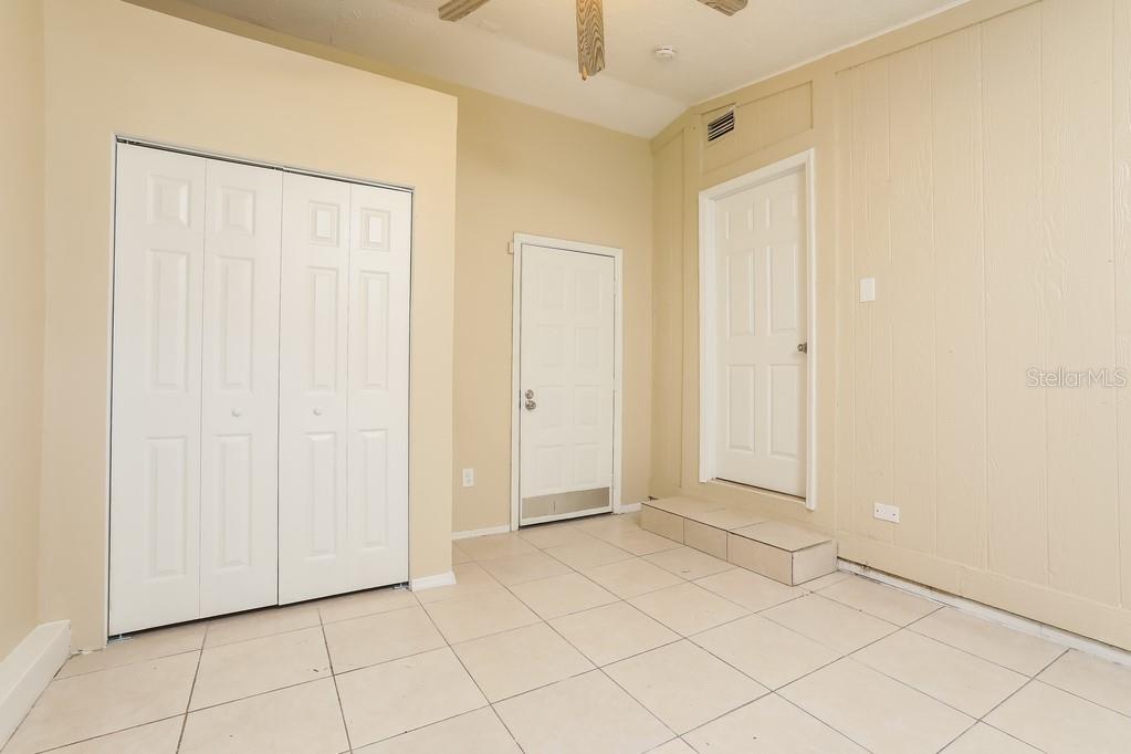 559 MARTIN PLACE BOULEVARD