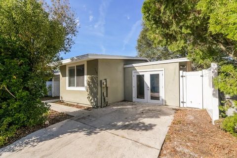 Photo of 559 Martin Place Boulevard, Apopka, FL 32712 (MLS # TB8452664)