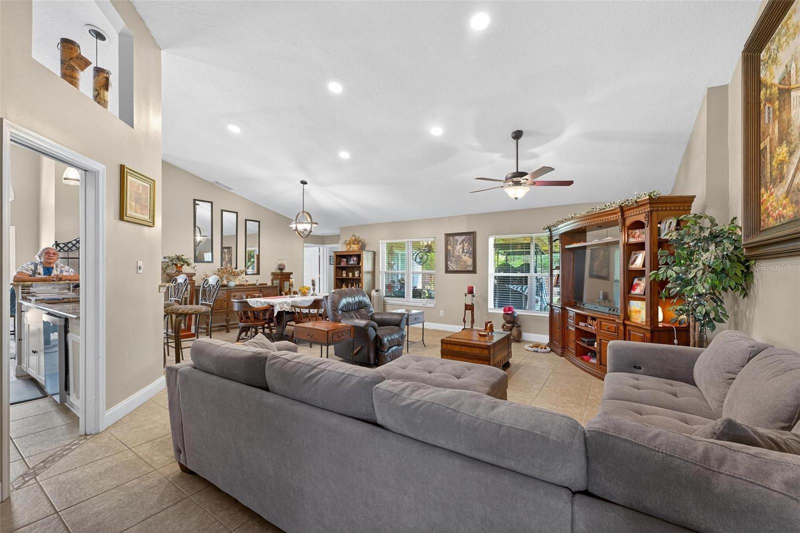 5704 BAY SIDE DRIVE