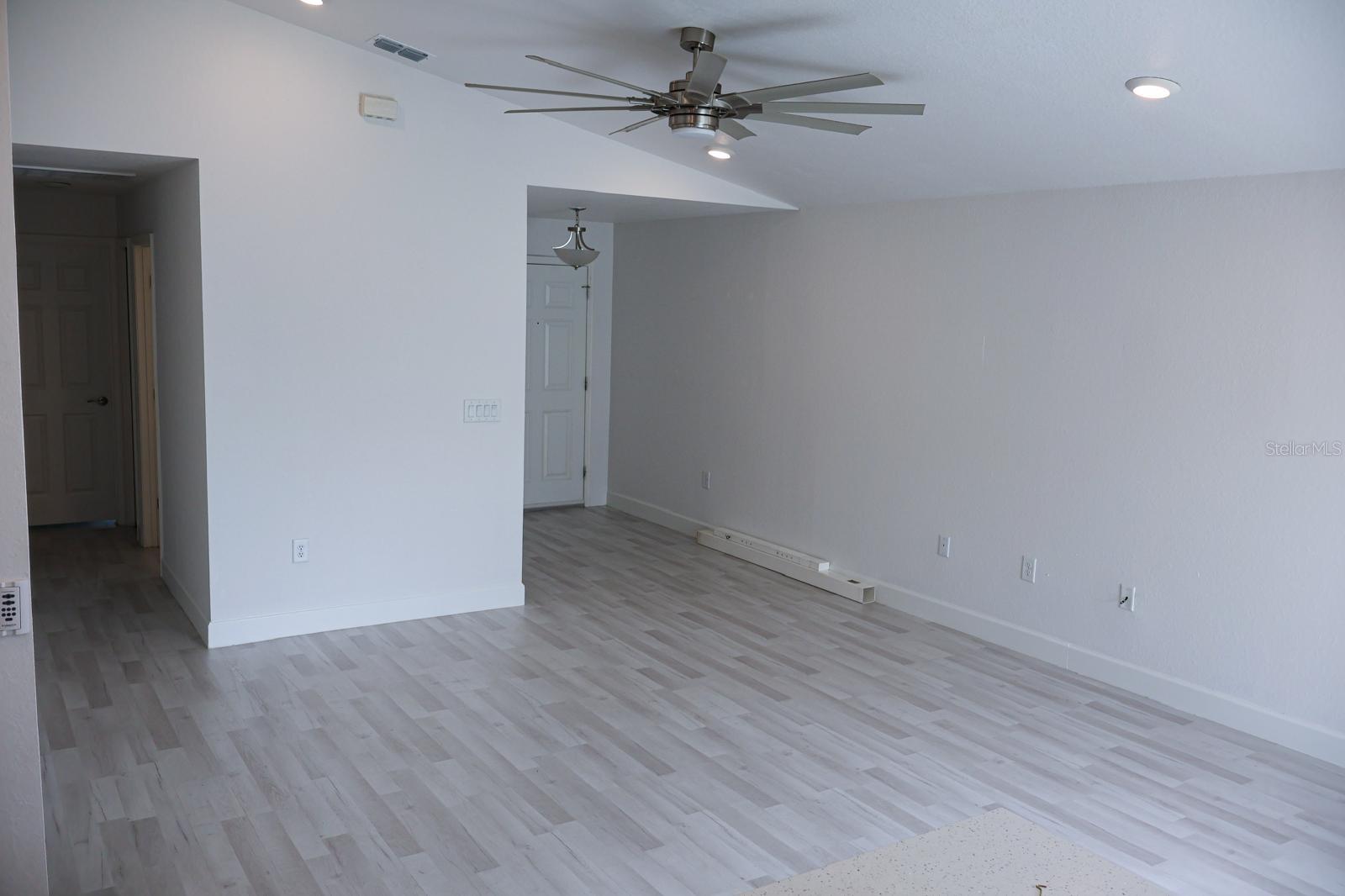 GRACELYN GROVE PH 1 - Residential