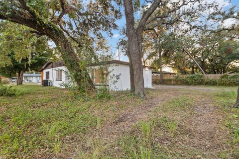 A home in TAMPA