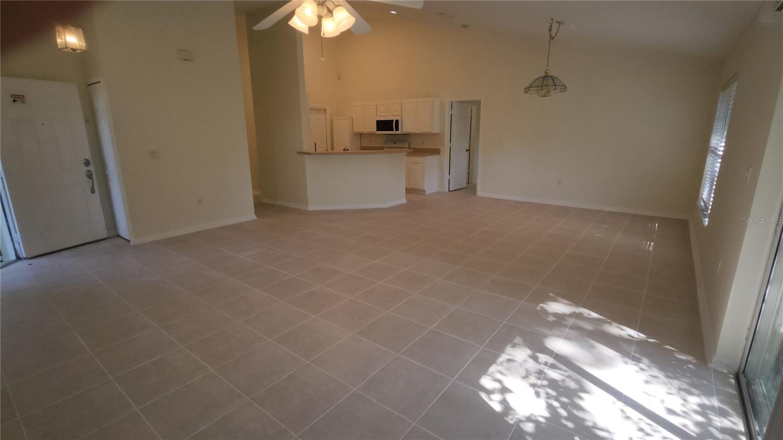 GREENBROOK VILLAS AT ERROL ESTATES 02 - Residential Lease