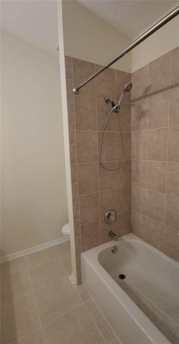 GREENBROOK VILLAS AT ERROL ESTATES 02 - Residential Lease