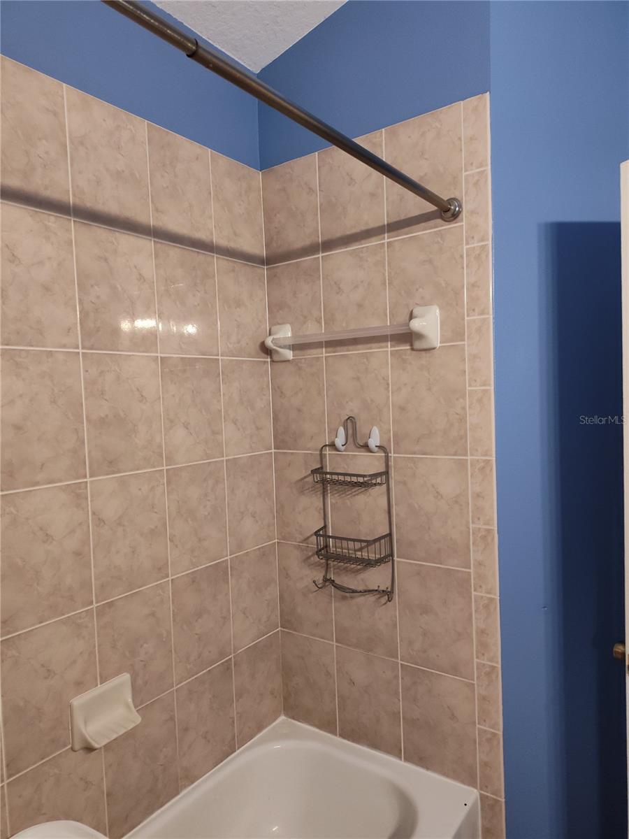 GREENBROOK VILLAS AT ERROL ESTATES 02 - Residential Lease