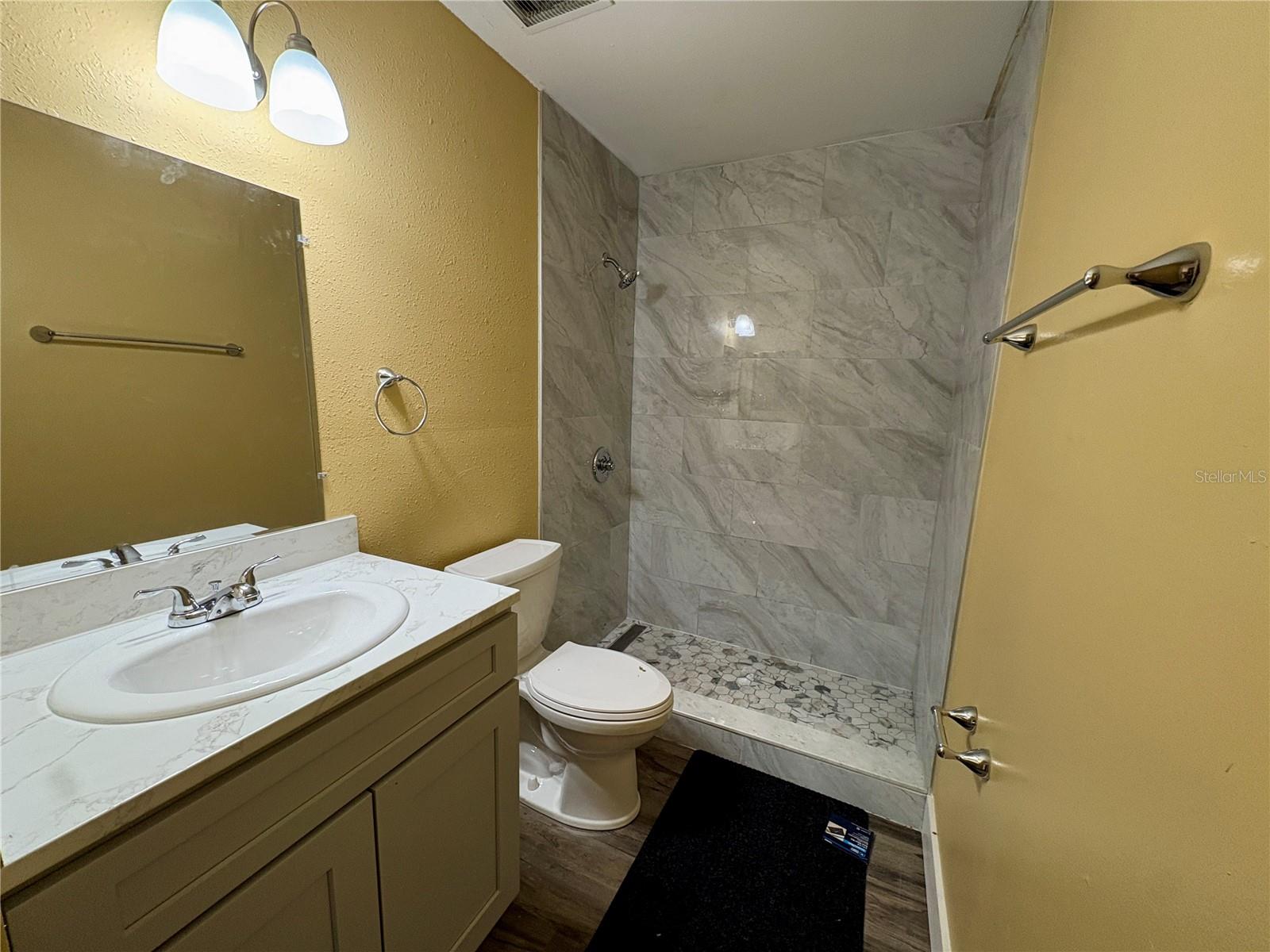UNPLATTED - Residential Lease