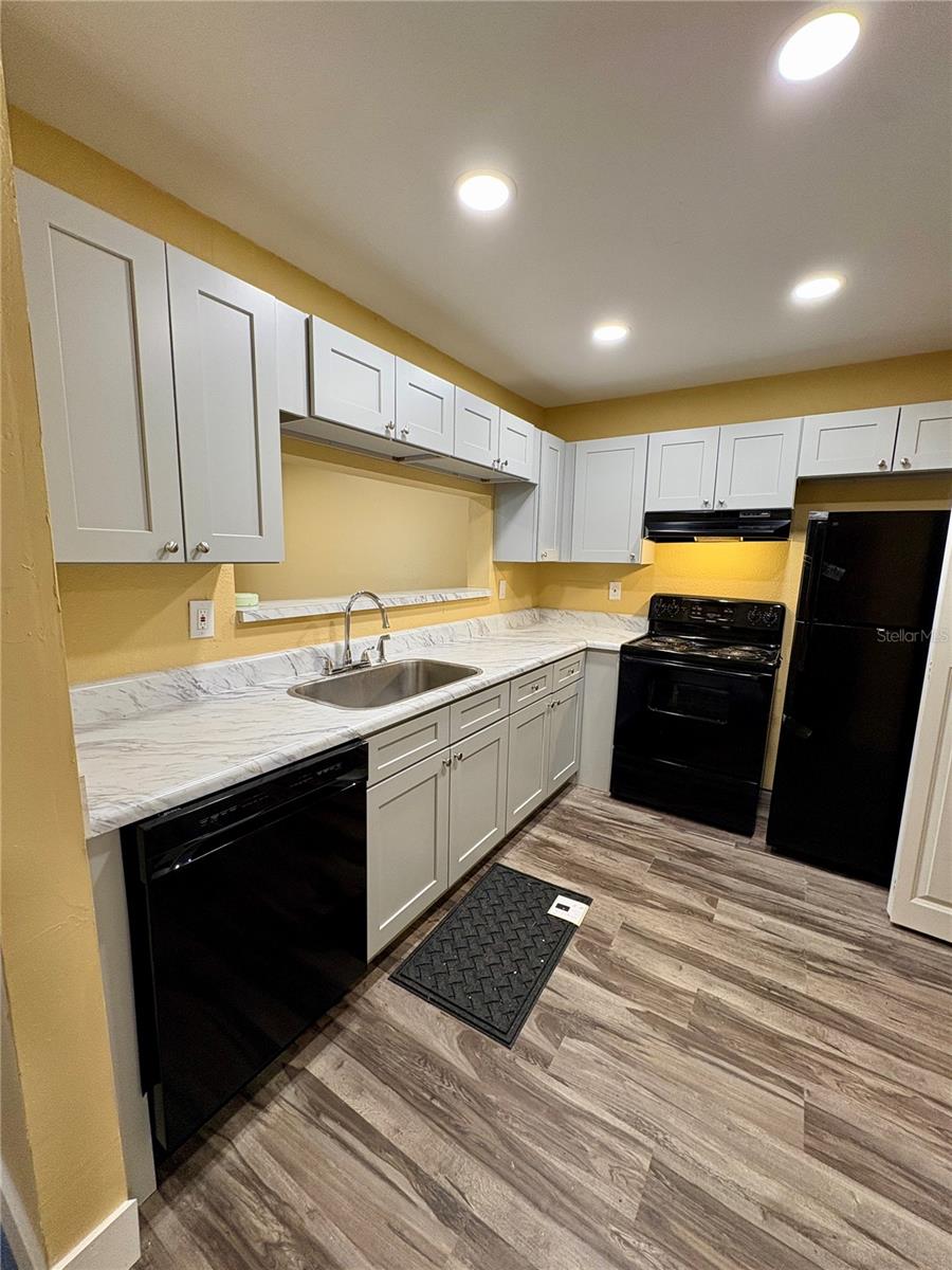 UNPLATTED - Residential Lease