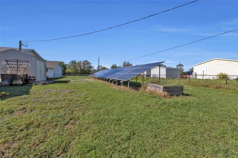 A home in PUNTA GORDA