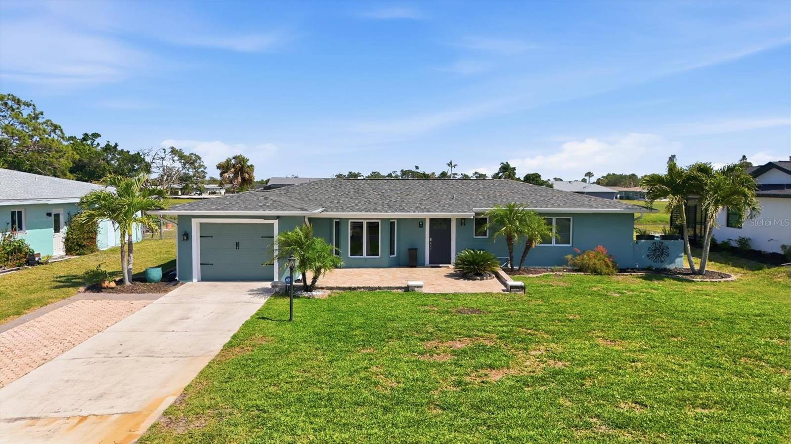 11 OAKLAND HILLS COURT
