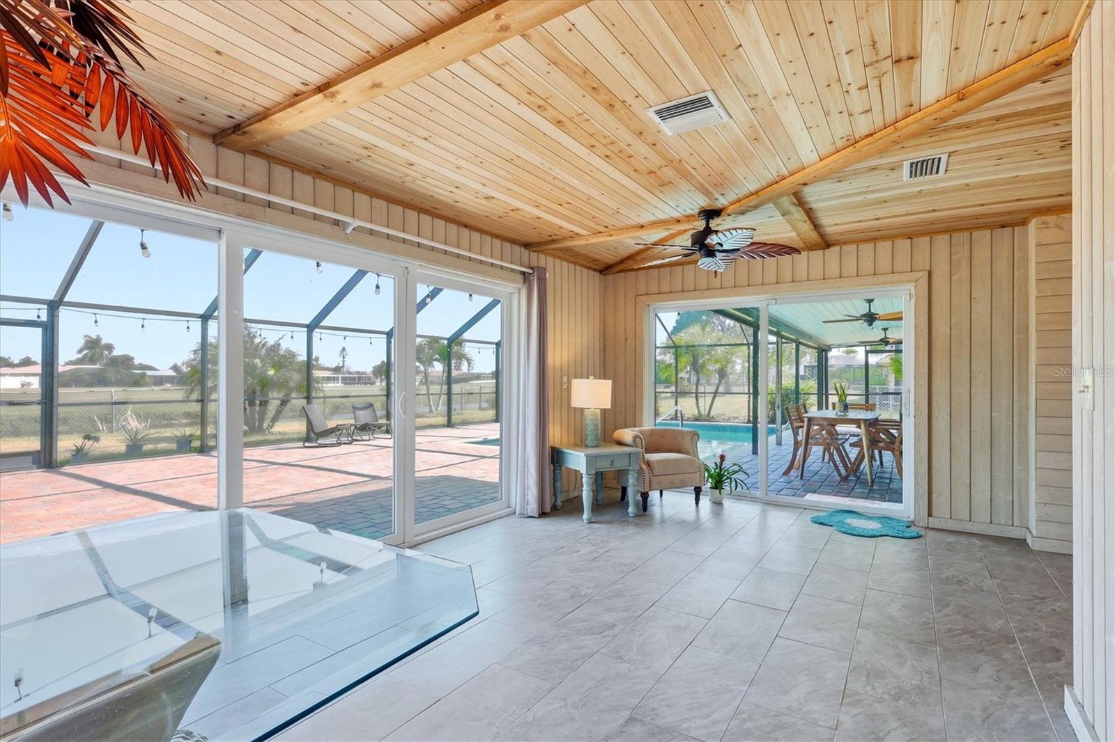ROTONDA WEST OAKLAND HILLS - Residential