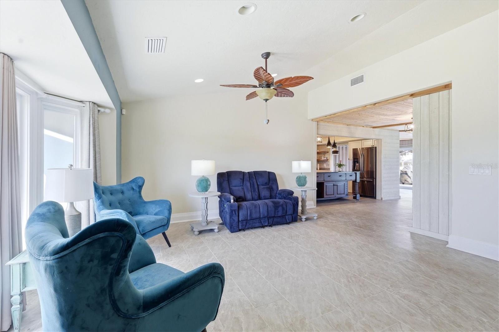 ROTONDA WEST OAKLAND HILLS - Residential