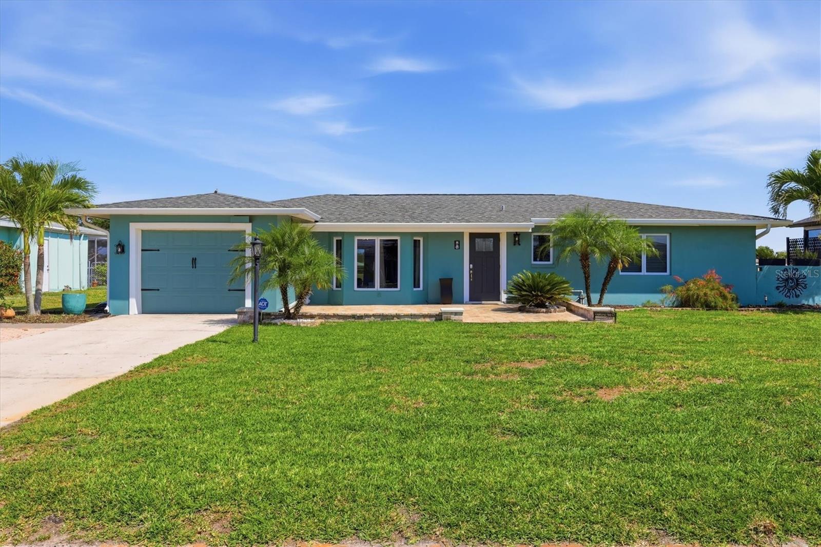 11 OAKLAND HILLS COURT