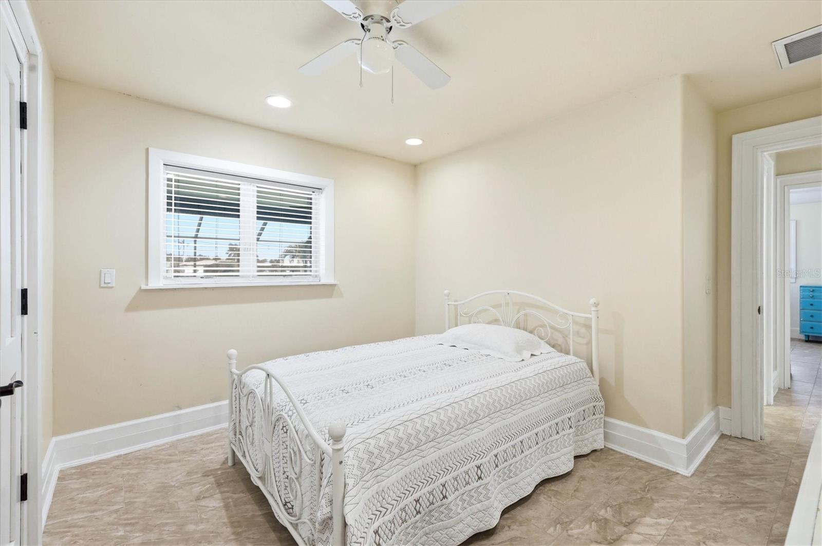ROTONDA WEST OAKLAND HILLS - Residential
