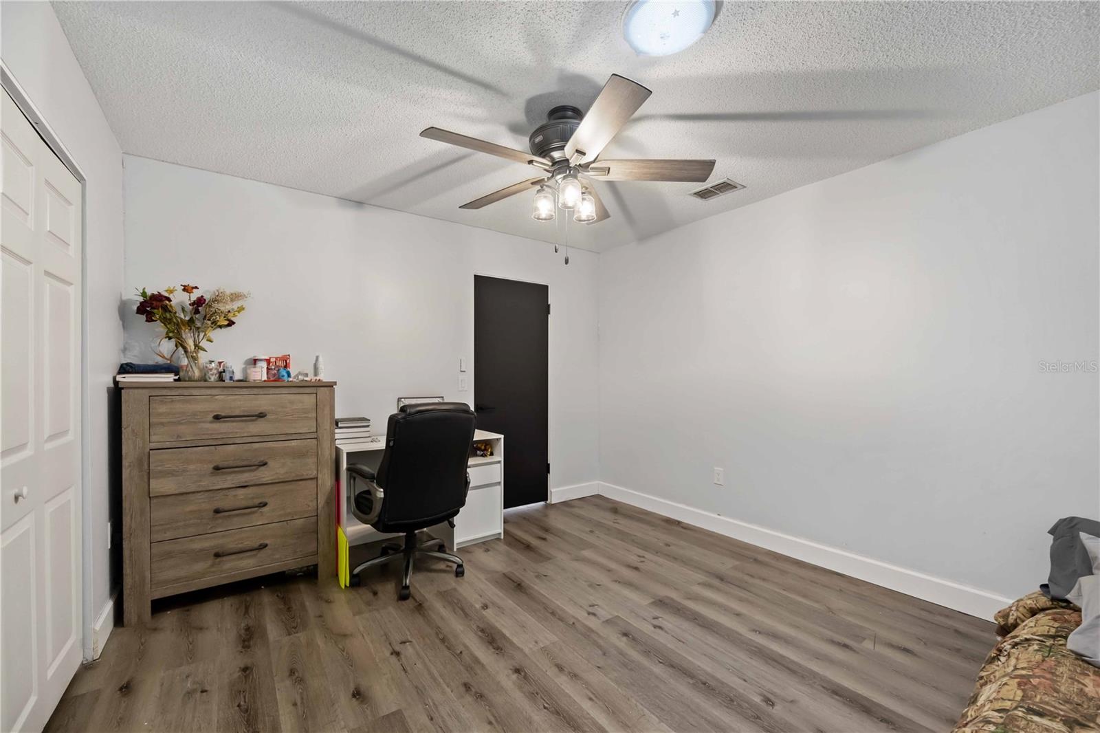 DESOTO ACRES - Residential