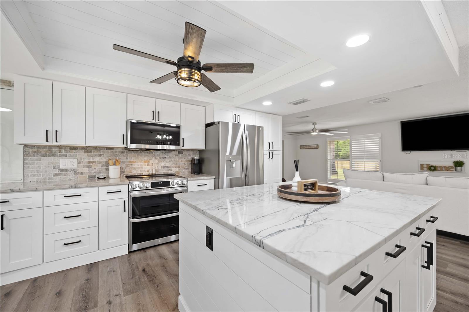 DESOTO ACRES - Residential