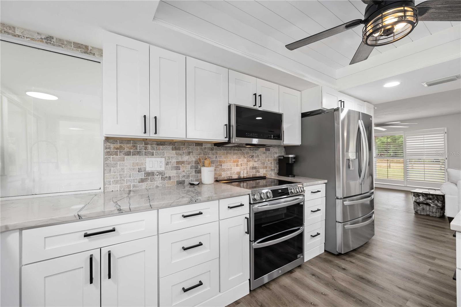 DESOTO ACRES - Residential