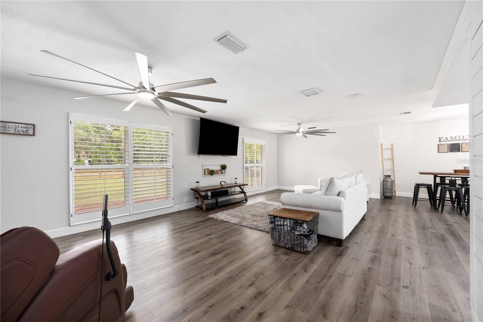 DESOTO ACRES - Residential