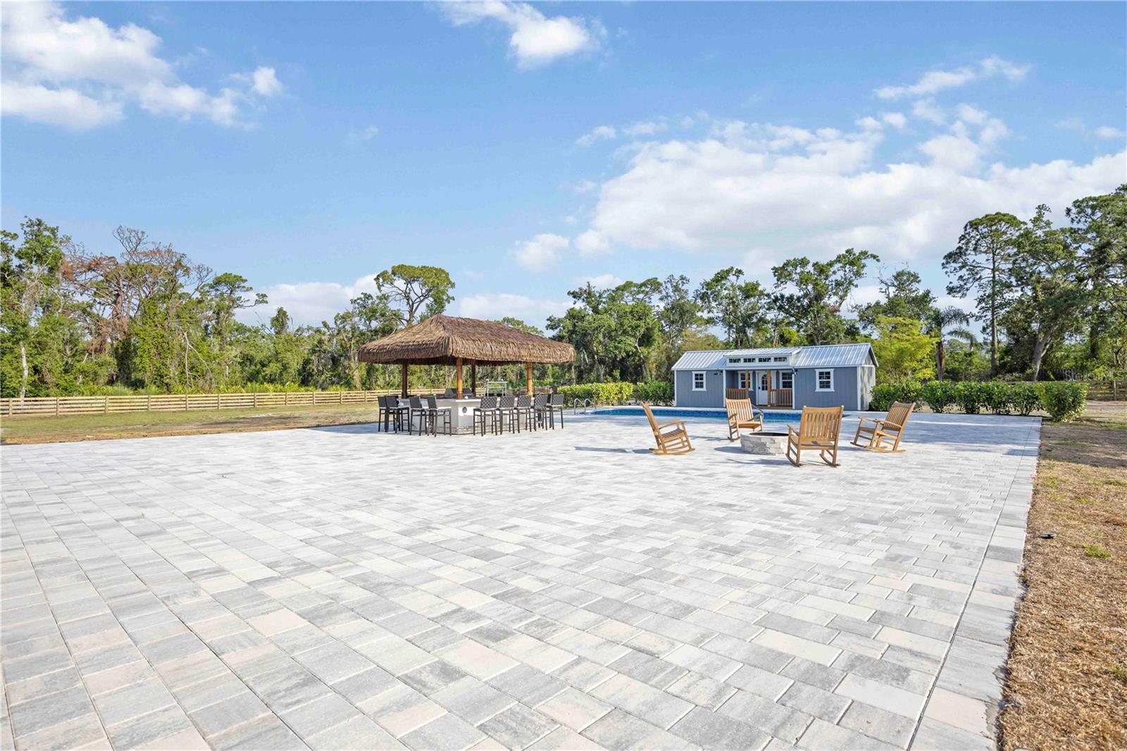 DESOTO ACRES - Residential