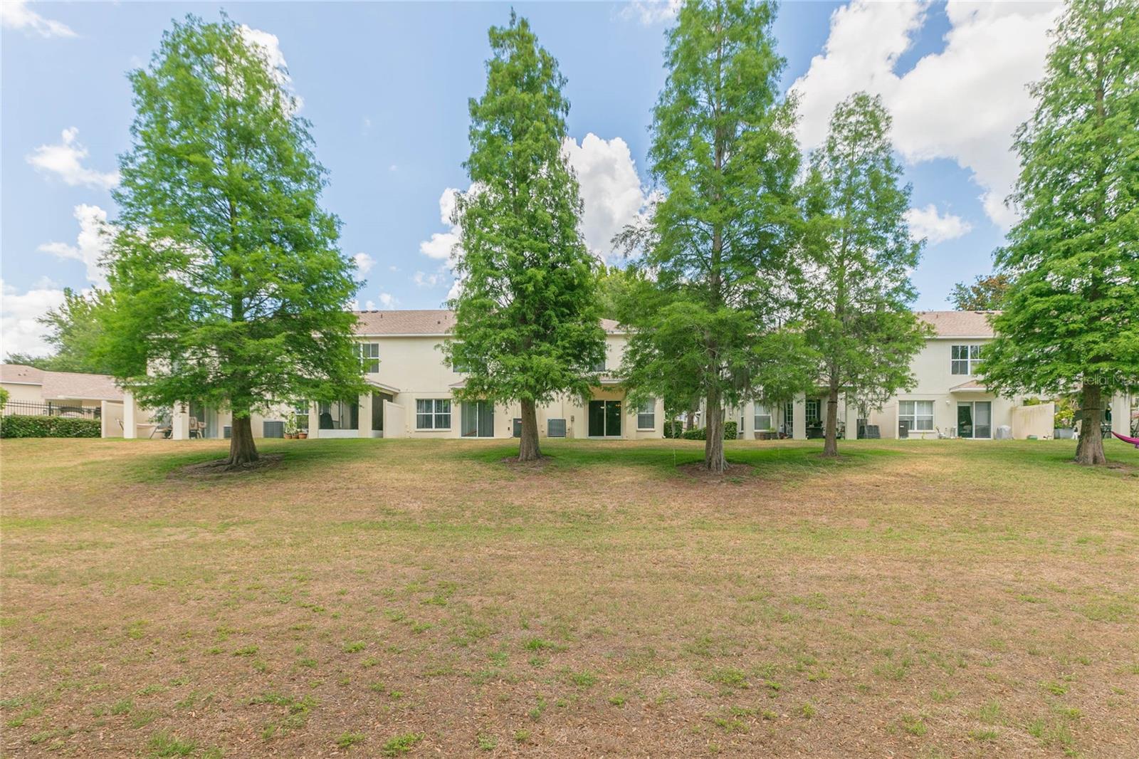 WEDGEWOOD TWNHMS - Residential
