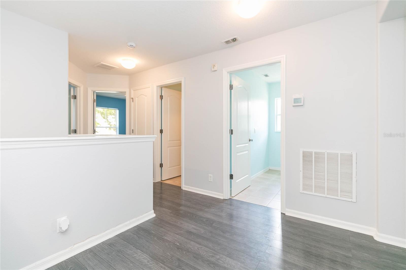 WEDGEWOOD TWNHMS - Residential