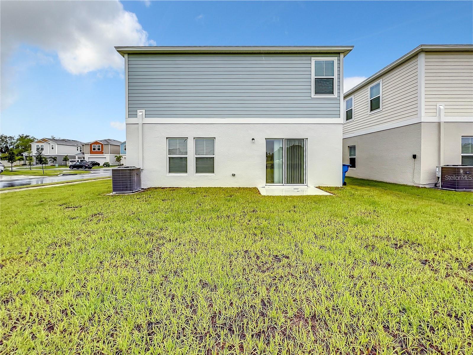 PASADENA POINT PHASE 1 PB 88 PG 29 BLOCK 5 LOT 16 - Residential