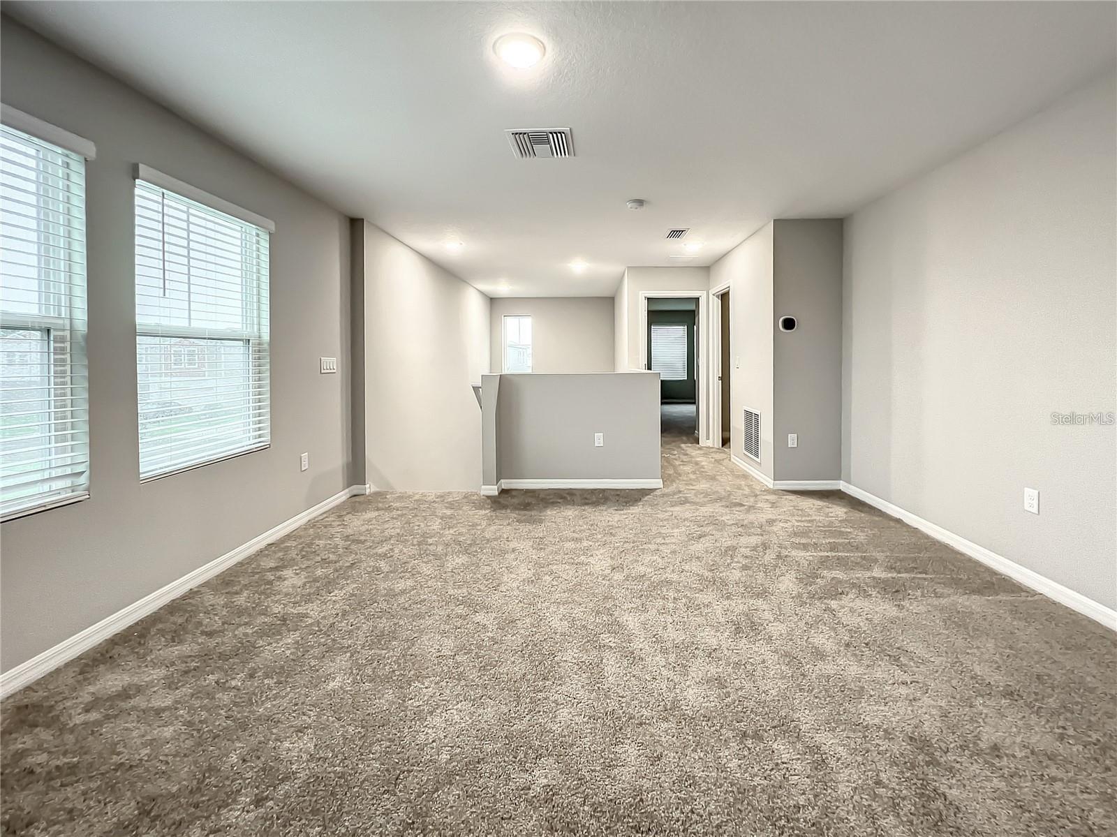 PASADENA POINT PHASE 1 PB 88 PG 29 BLOCK 5 LOT 16 - Residential