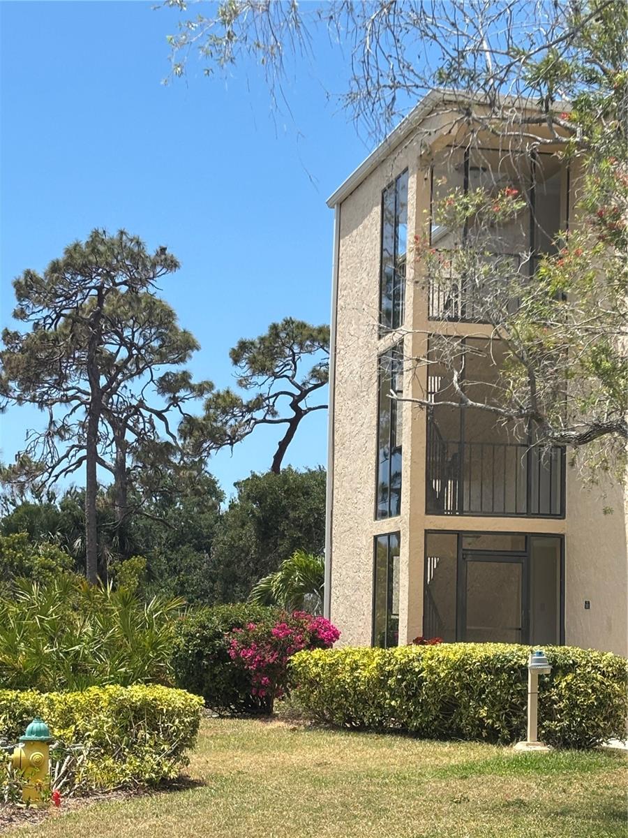 618 BIRD BAY DRIVE S 109