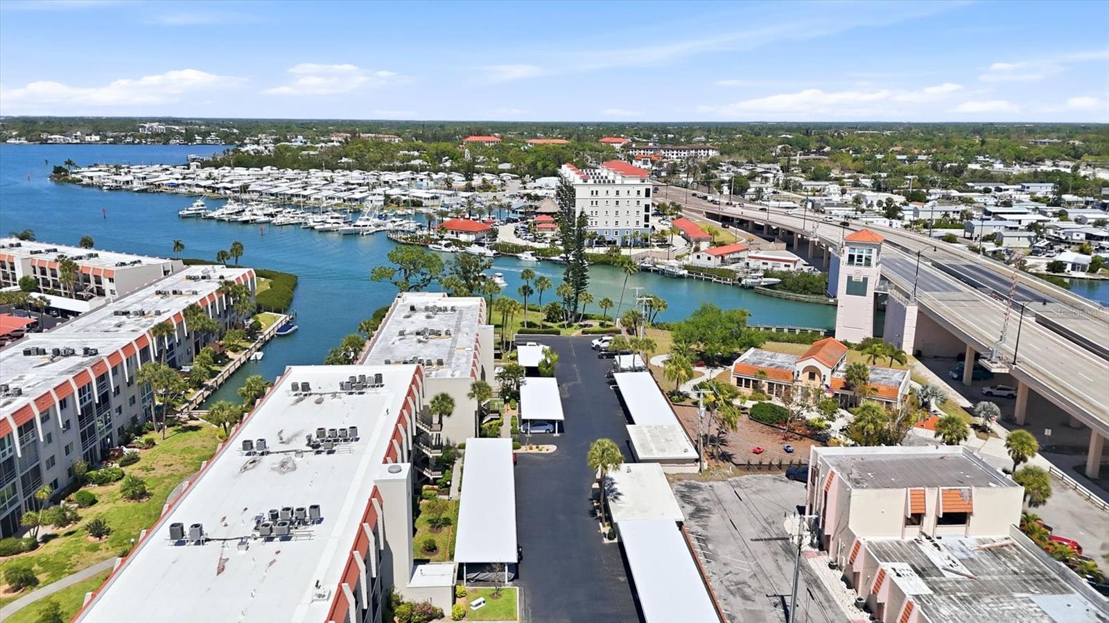 BELLA COSTA II - Residential