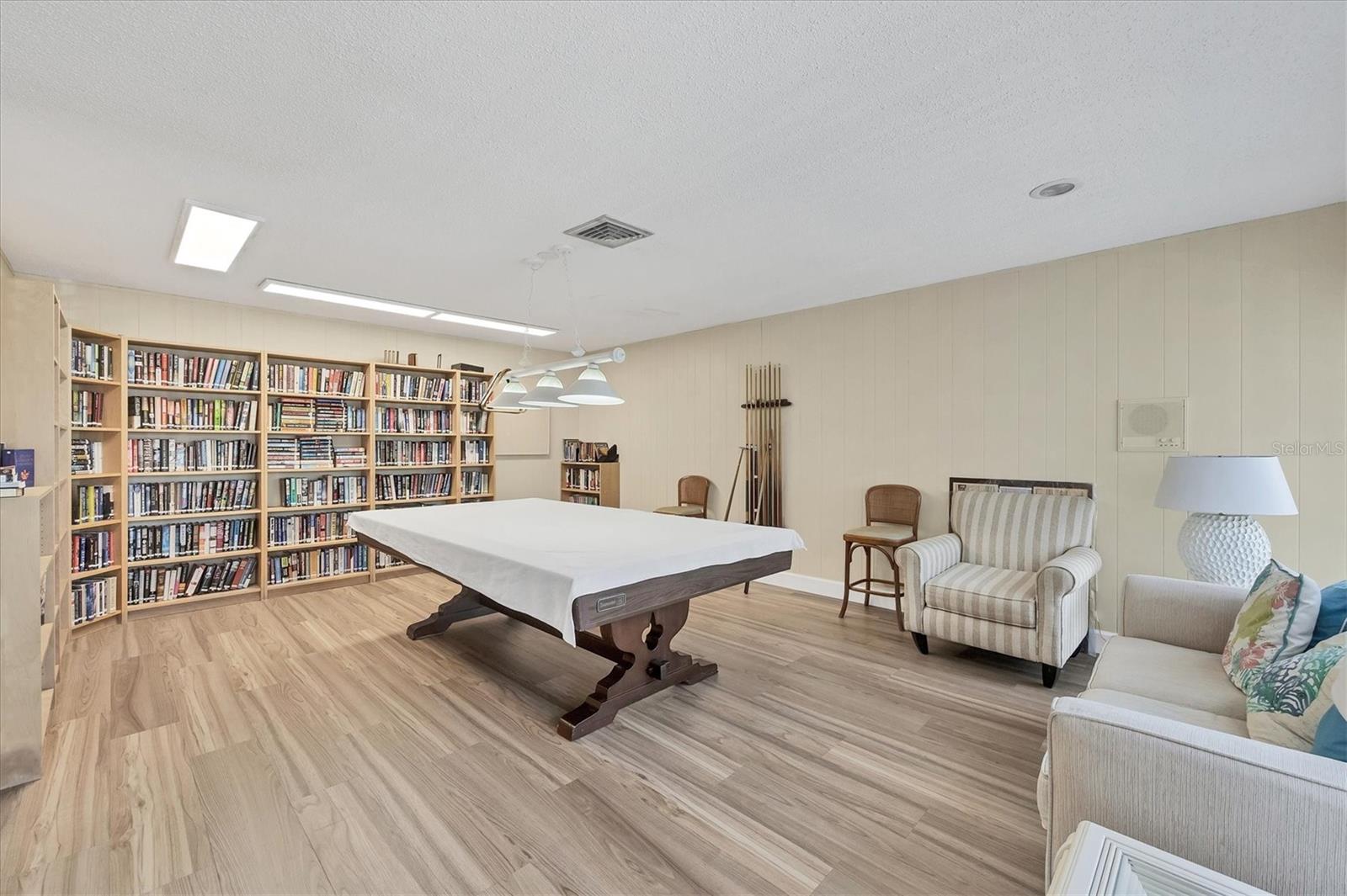 BELLA COSTA II - Residential