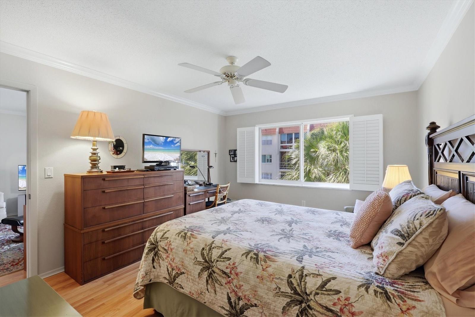 BELLA COSTA II - Residential