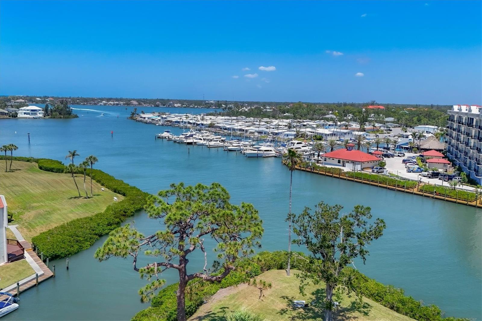 BELLA COSTA II - Residential