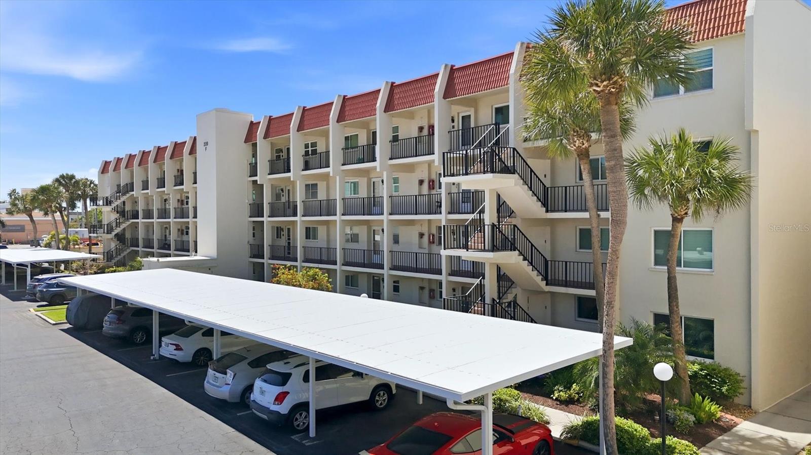 BELLA COSTA II - Residential